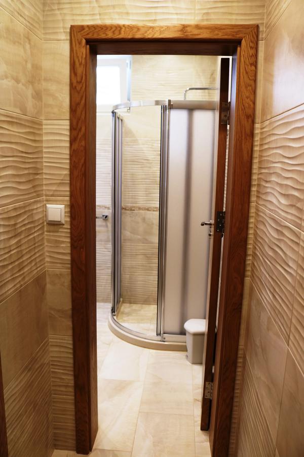 Sea Port Celebrity Apartment - Lets4Holiday Варна Экстерьер фото